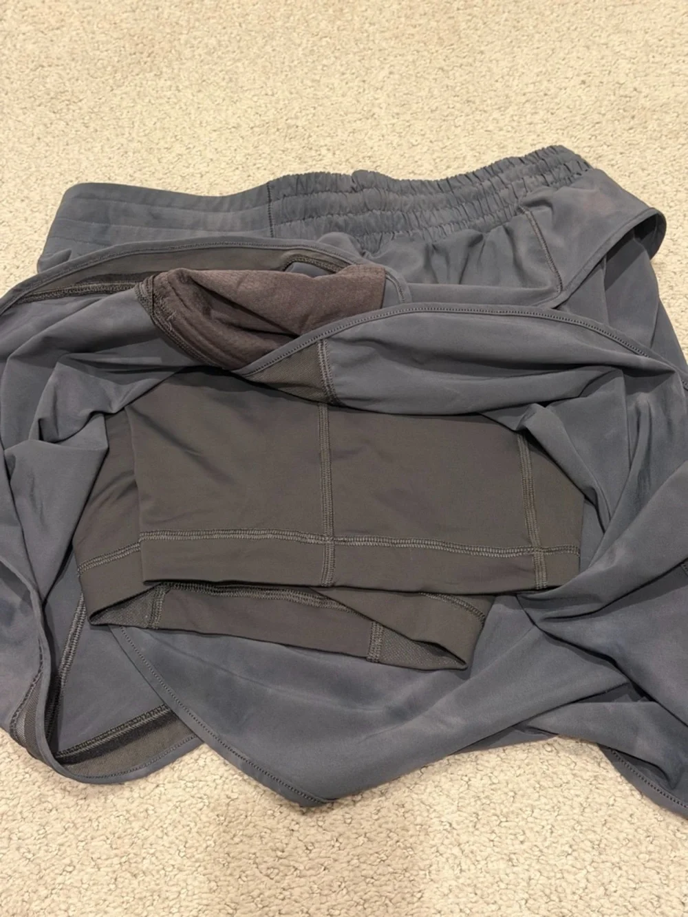 Lululemon Hotty Hot HR Skirt Long Diamond Dye Pitch Grey Graphite